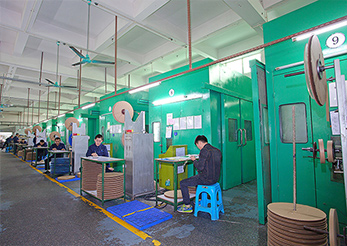 金比莱冲压机房