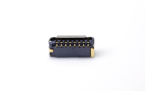 102013132-TF CARD 8PIN H2.65 短体? ?无侦测PIN